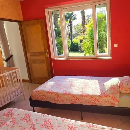 Casa de Férias Les Palmiers De